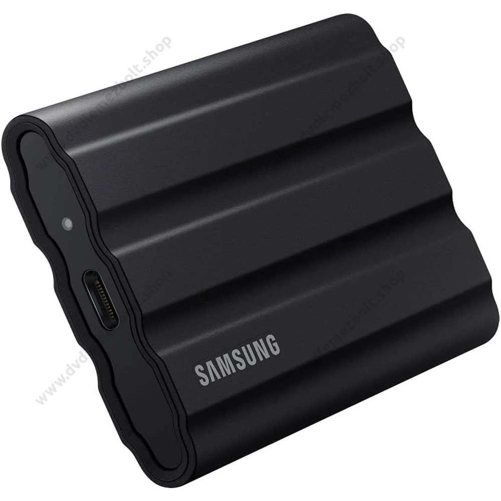SAMSUNG T7 SHIELD USB-C 3.2 GEN 2 KÜLSŐ SSD MEGHAJTÓ 2TB FEKETE